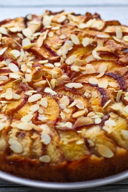 Рецепт пирога со свежими персиками