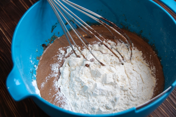 Как приготовить тесто для шоколадных маффинов